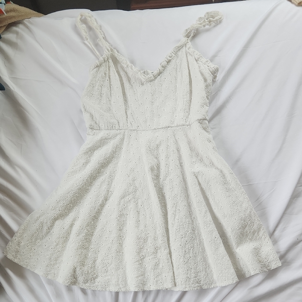 White Sleeveless Dress with Textured Detail